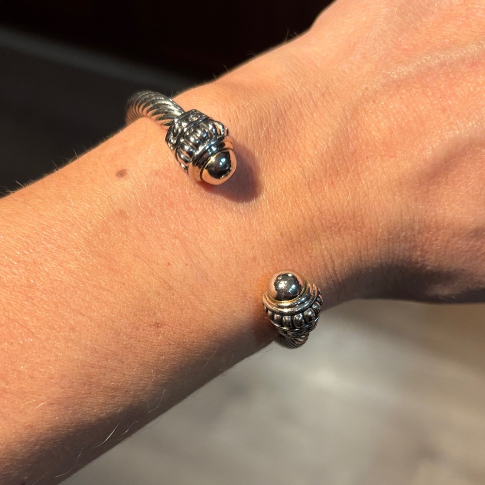 Elegant Silver and Gold Women's Bracelet